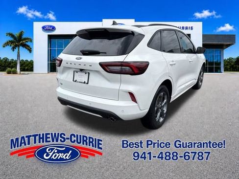 Certified 2023 Ford Escape ST-Line w/ Tech Pack #1 FWD image 4