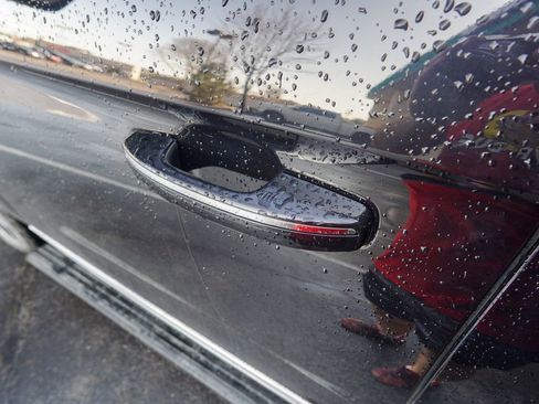 Used 2023 Lincoln Navigator L Black Label image 8