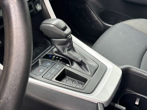 Used 2024 Toyota RAV4 LE FWD image 12