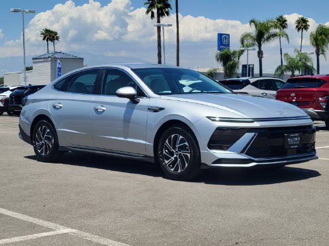New 2026 Hyundai Sonata Blue FWD image 36