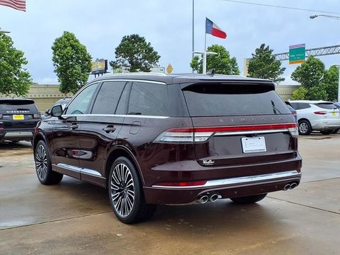 Used 2023 Lincoln Aviator Black Label AWD/4WD image 23