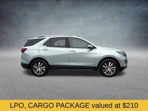 Used 2022 Chevrolet Equinox Premier AWD/4WD image 3