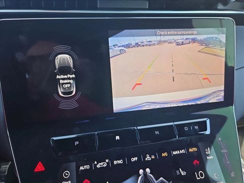 Used 2024 Maserati Grecale GT image 13