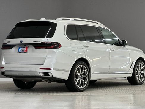 Used 2024 BMW X7 xDrive40i w/ Executive Package AWD/4WD image 8