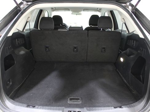 Used 2015 Ford Edge SE image 24