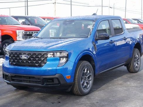 New 2025 Ford Maverick XLT w/ XLT Luxury Package image 7