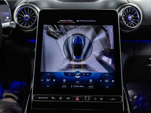 Used 2022 Mercedes-Benz SL 55 AMG 4MATIC w/ Driver Assistance Package image 20