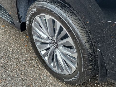 New 2026 INFINITI QX80 Luxe w/ Cargo Package image 5