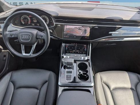 Used 2025 Audi Q7 3.0T Premium Plus AWD/4WD image 23