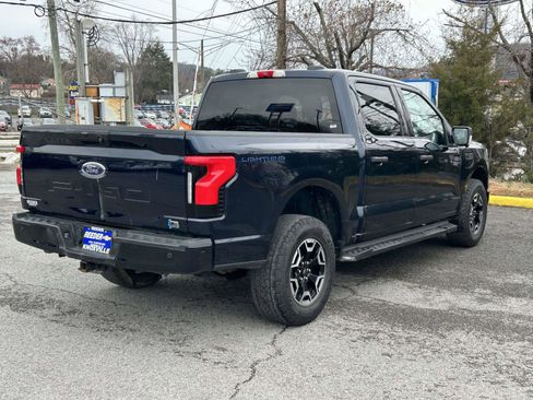 Used 2023 Ford F150 Lightning XLT w/ Max Trailer Tow Package image 3