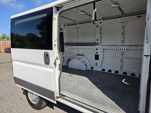 Used 2015 RAM ProMaster 1500 w/ Interior Convenience Group FWD image 29