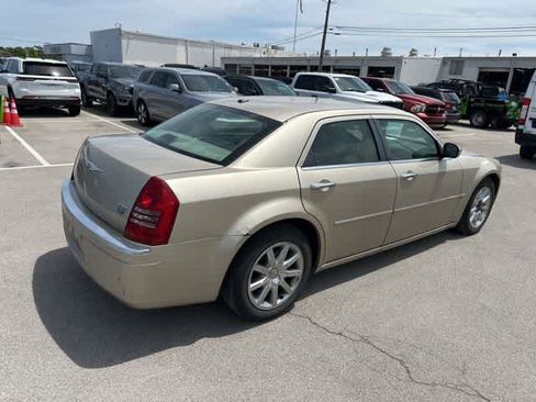 Used 2007 Chrysler 300 C RWD image 18