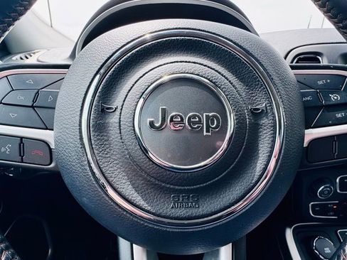 Used 2019 Jeep Compass Latitude AWD/4WD image 22
