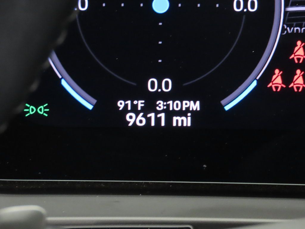 Certified 2025 Porsche Cayenne S AWD/4WD image 18