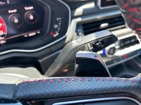 Used 2018 Audi RS 5 AWD/4WD image 32