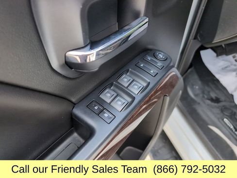 Used 2018 GMC Sierra 1500 SLE w/ SLE Value Package AWD/4WD image 14