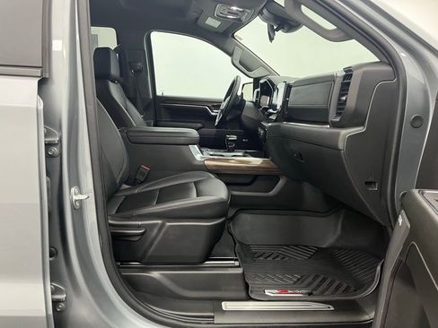 Used 2024 Chevrolet Silverado 1500 LT Trail Boss w/ LT Trail Boss Premium Package image 30