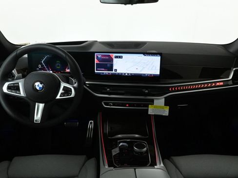New 2026 BMW X5 xDrive40i w/ M Sport Package image 17