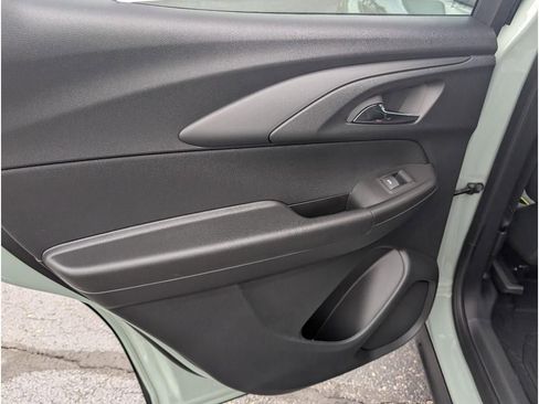 New 2026 Chevrolet TrailBlazer ACTIV image 10