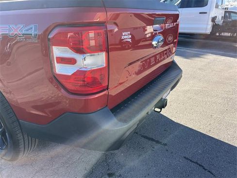 Used 2022 Ford Maverick Lariat w/ Equipment Group 500A Standard image 10