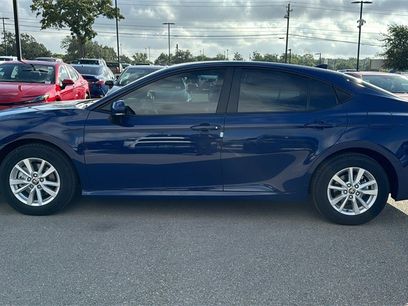 New 2025 Toyota Camry LE