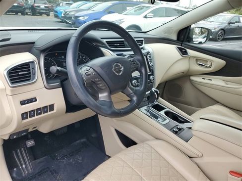 Used 2019 Nissan Murano Platinum image 12