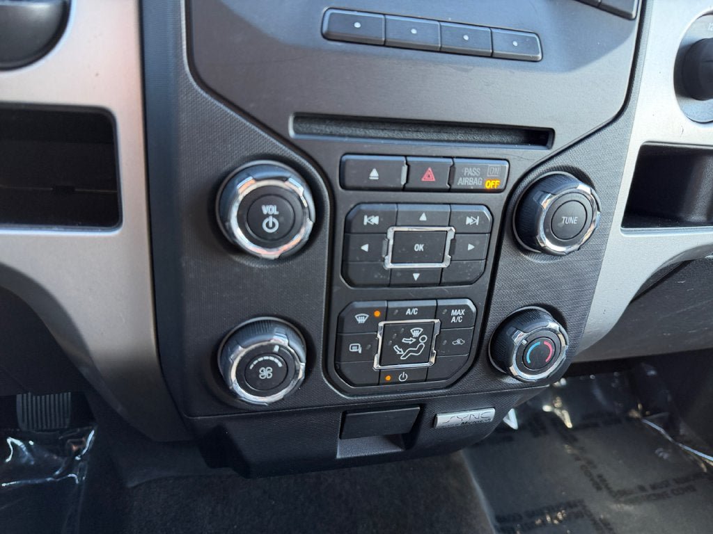 Used 2014 Ford F150 XLT w/ Equipment Group 301A Mid RWD image 33