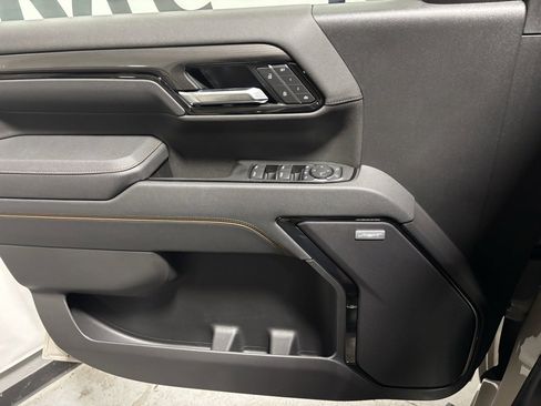 New 2026 GMC Sierra 2500 AT4 w/ AT4 Premium Plus Package image 10