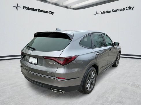 Used 2025 Acura MDX A-Spec image 5
