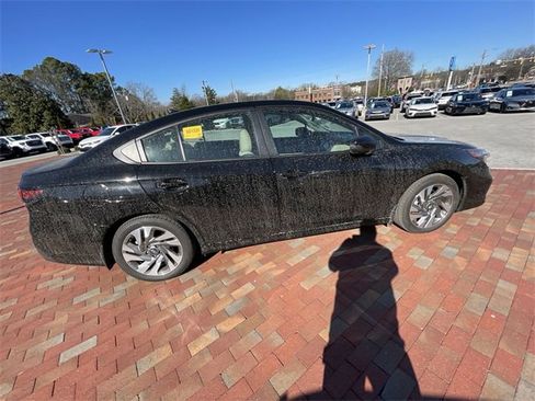 Used 2025 Subaru Legacy Limited image 20