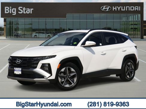 Certified 2025 Hyundai Tucson SEL image 1