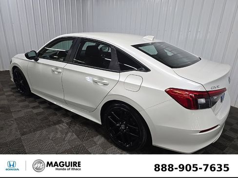 Used 2023 Honda Civic Sport image 10