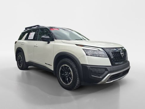 Certified 2023 Nissan Pathfinder Rock Creek AWD/4WD image 8