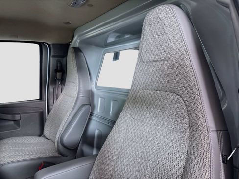 New 2026 GMC Savana 2500 w/ Driver Convenience Package RWD image 18