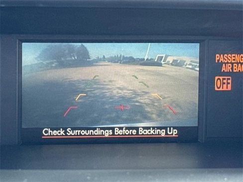 Used 2015 Subaru Forester 2.5i Touring w/ Eyesight & Navigation System image 25