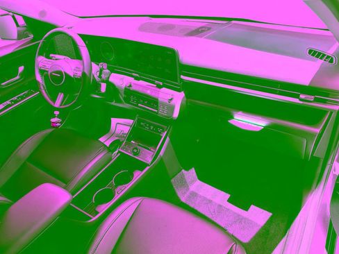 New 2026 Hyundai Kona Limited FWD image 17