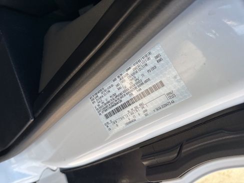 Used 2024 Ford Transit 250 Low Roof w/ Exterior Upgrade Package image 28