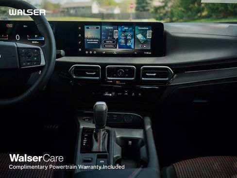 New 2026 Nissan Sentra SR w/ Floor Mat Package FWD image 15