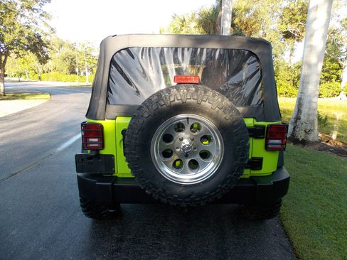 Used 2013 Jeep Wrangler Sport image 14