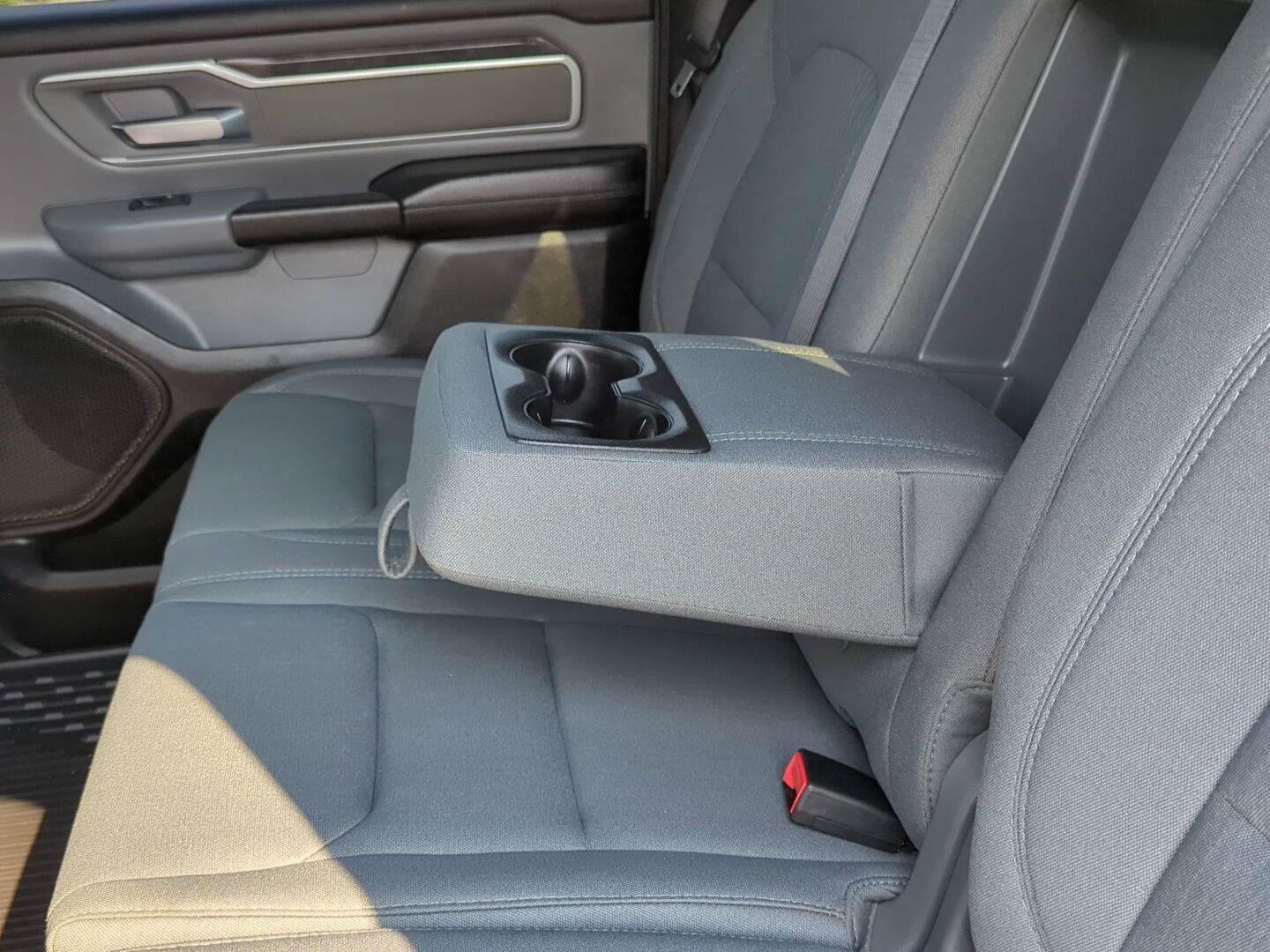 Used 2022 RAM 1500 Big Horn AWD/4WD image 10