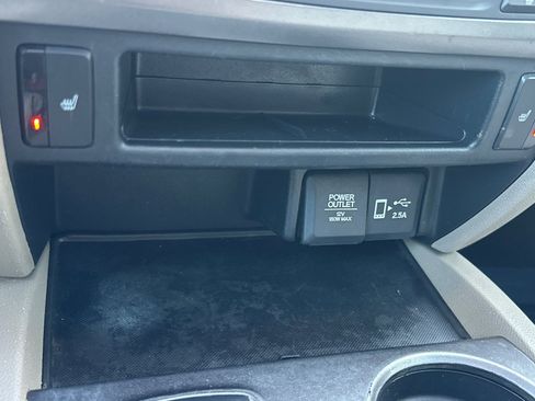 Used 2022 Honda Pilot EX-L image 37