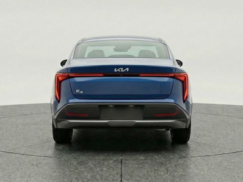 Used 2025 Kia K4 FWD image 7