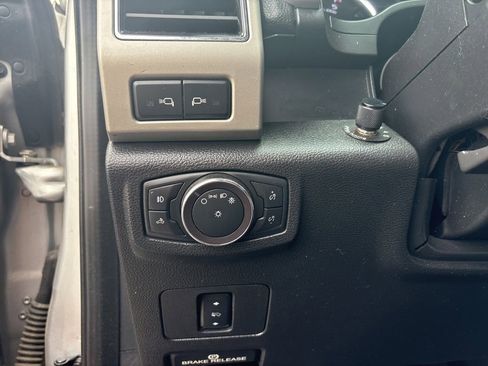 Used 2019 Ford F250 Lariat w/ Tow Technology Bundle AWD/4WD image 13