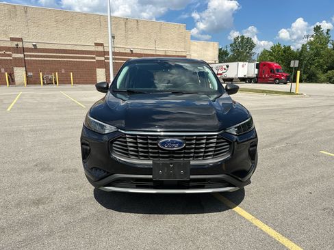 Used 2023 Ford Escape Active image 3