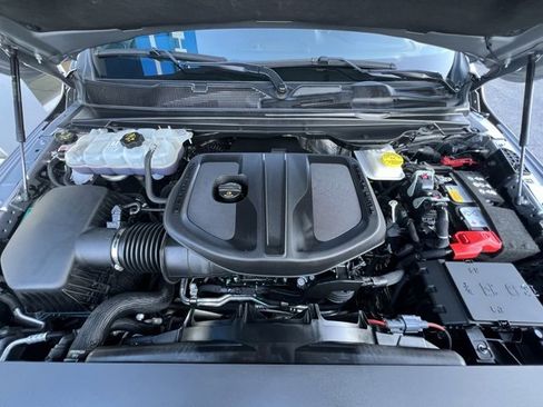 Used 2025 RAM 1500 Laramie image 47