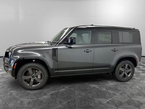 New 2026 Land Rover Defender 110 X-Dynamic SE image 2