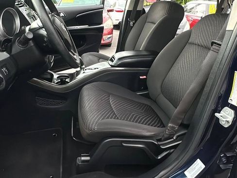 Used 2017 Dodge Journey SE FWD image 26