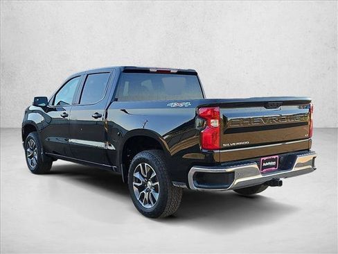 Certified 2025 Chevrolet Silverado 1500 LT AWD/4WD image 8