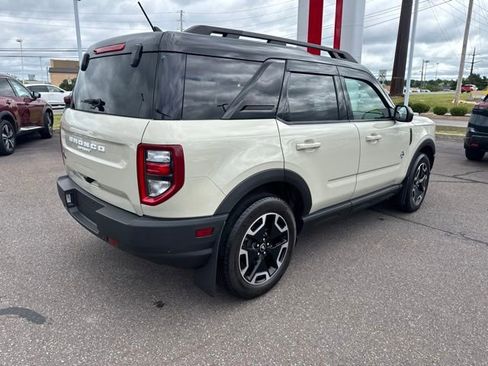 Used 2024 Ford Bronco Sport Outer Banks w/ Tech Package AWD/4WD image 5