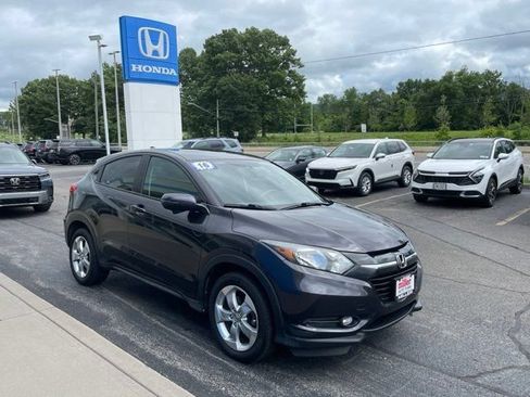 Used 2016 Honda HR-V EX image 5